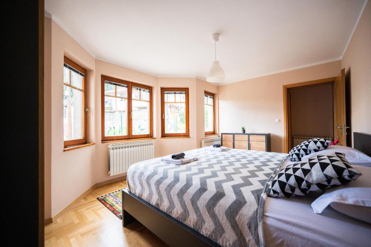 Duplex Apartment For Up To 12 People- Old Town Szarajevó Kültér fotó
